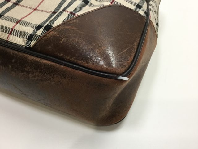 BURBERRY(バーバリー)のバッグのパイピング交換が完了しました（愛知県名古屋市S様） before